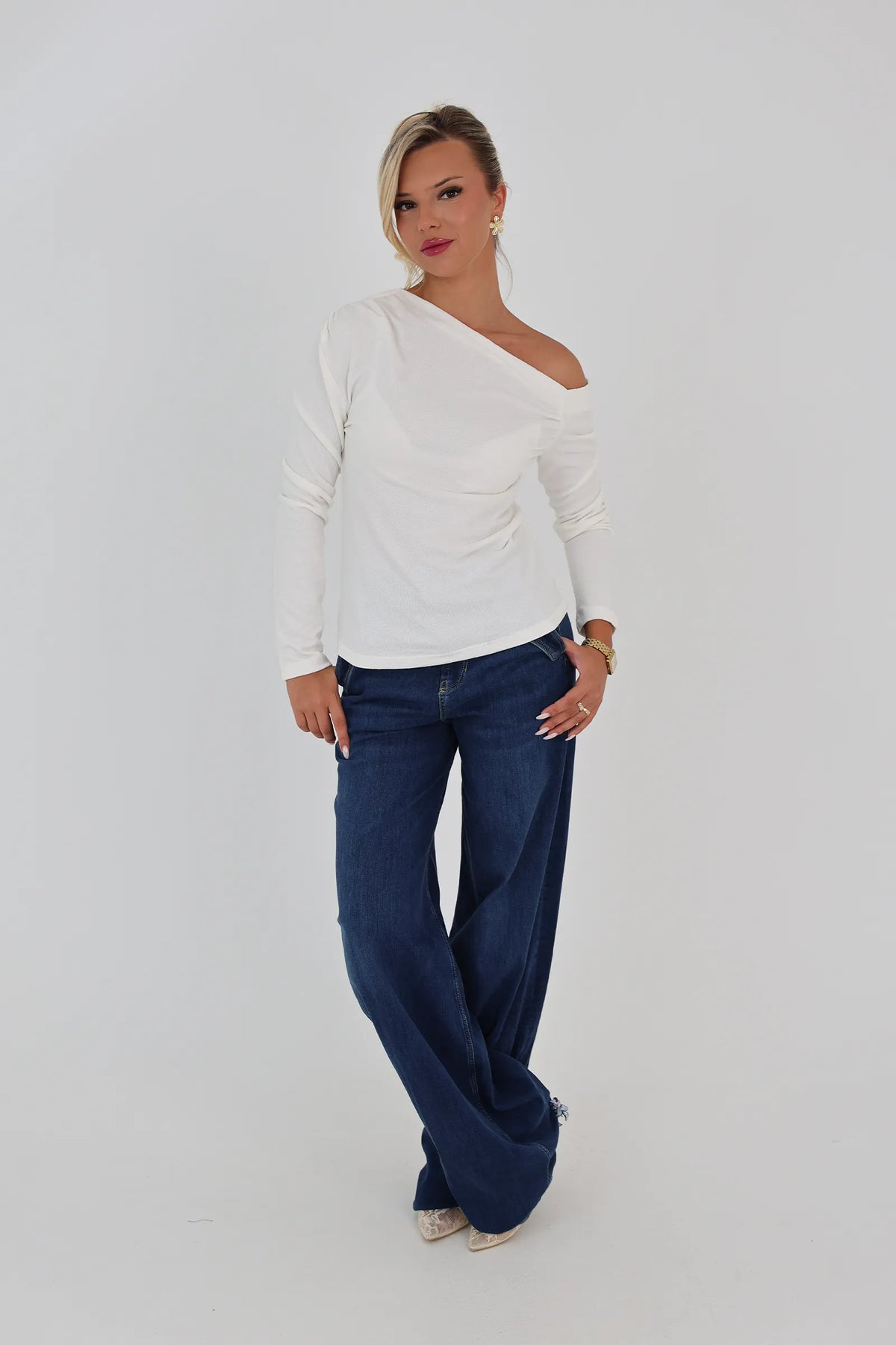 Bluze asymmetric neck