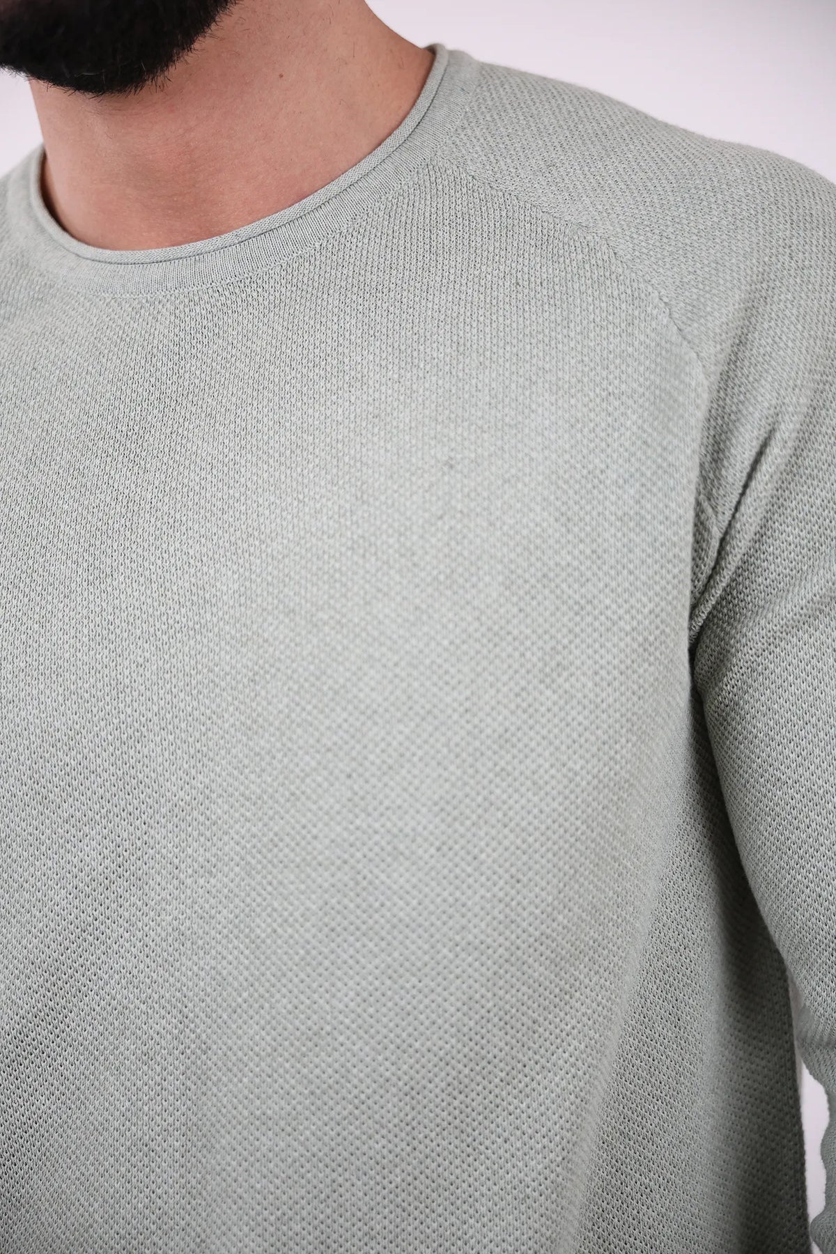 Xhemper solid round neck