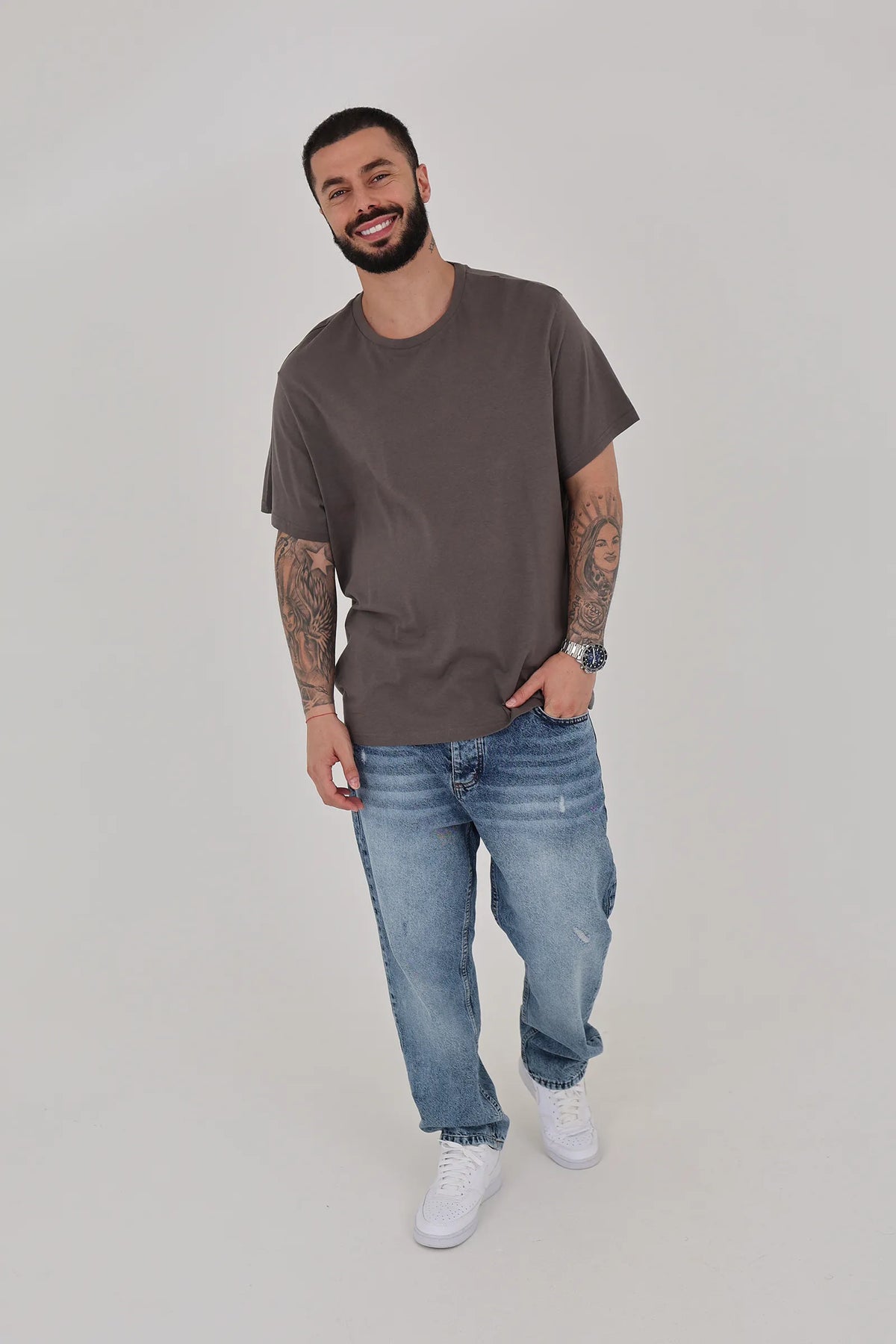 Maice under shirt