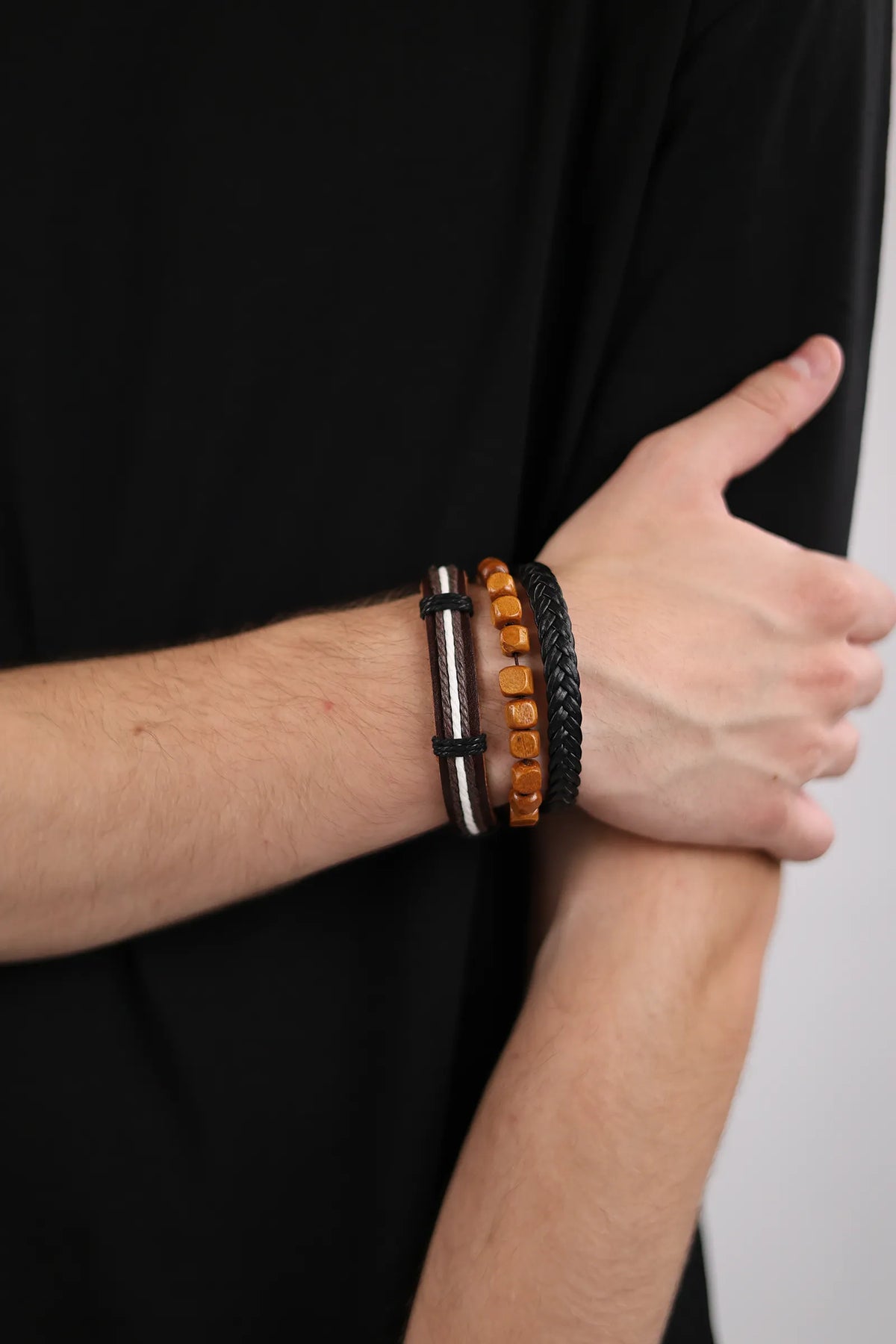 Aksesor black brown leather