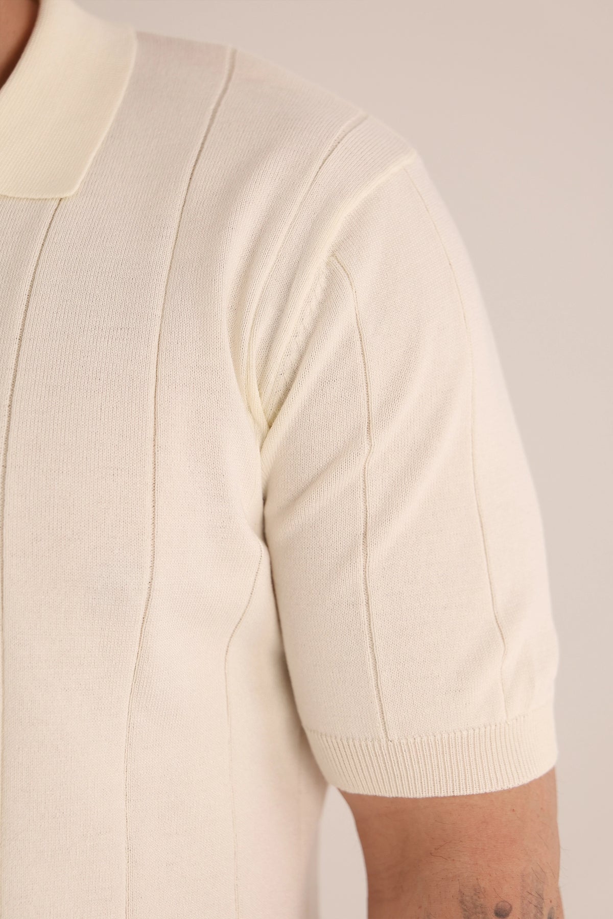 Maice open collar