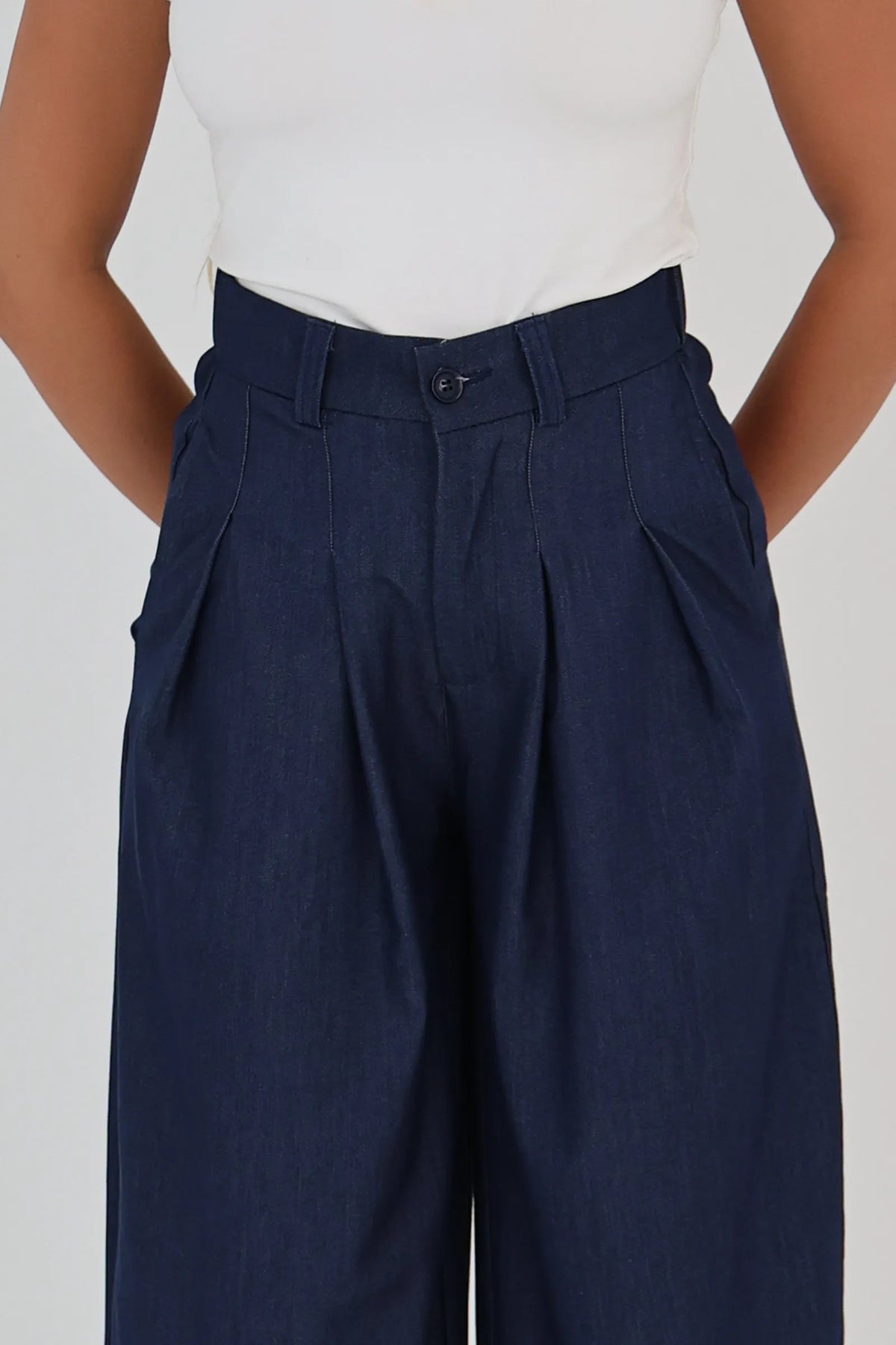 Pantallona dark denim