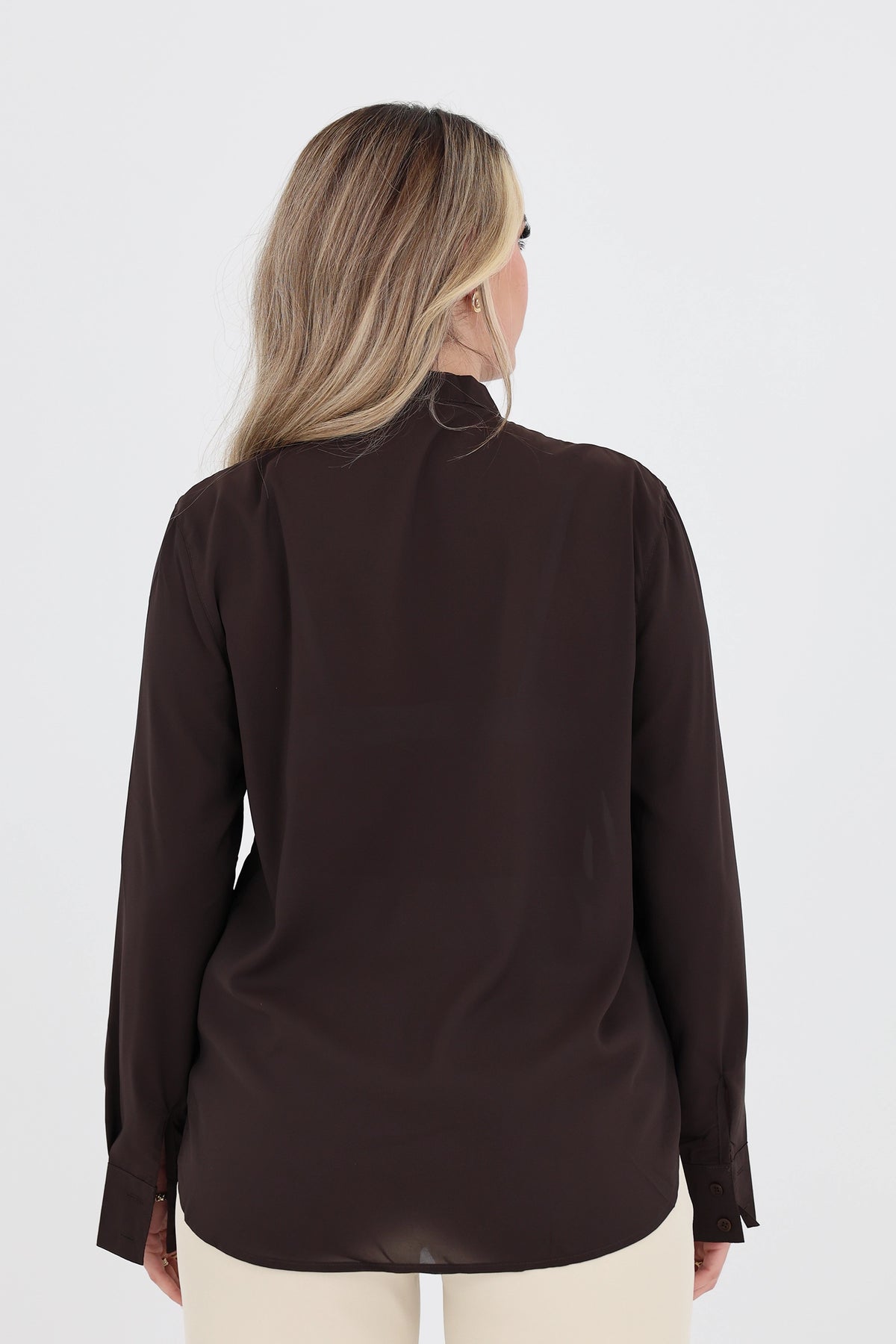 Kemishe ruffle front