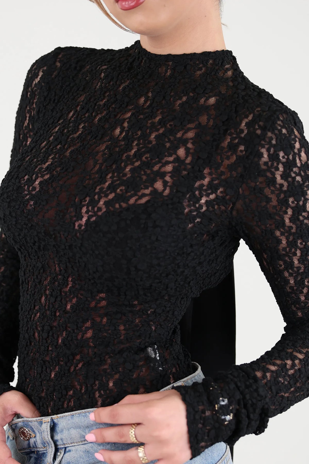 Bluze sheer lace