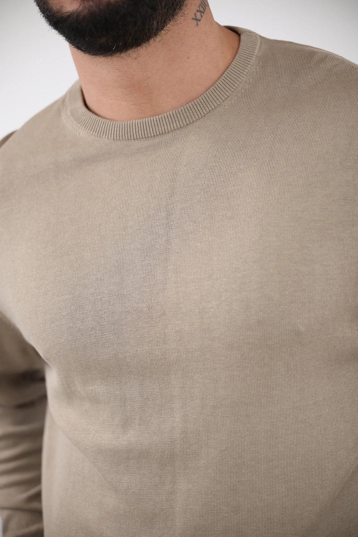 Xhemper crewneck top