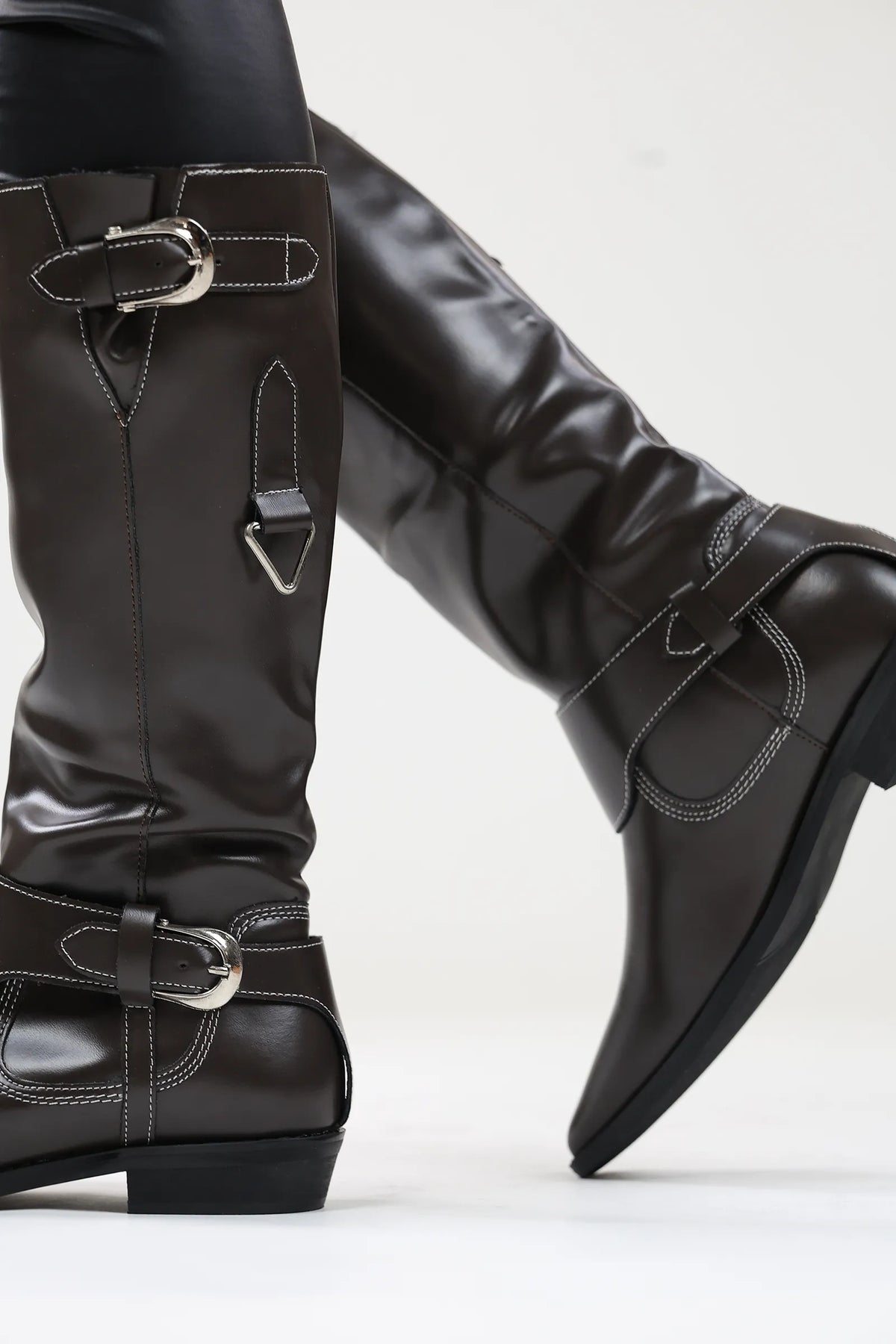 Çizme black must haves