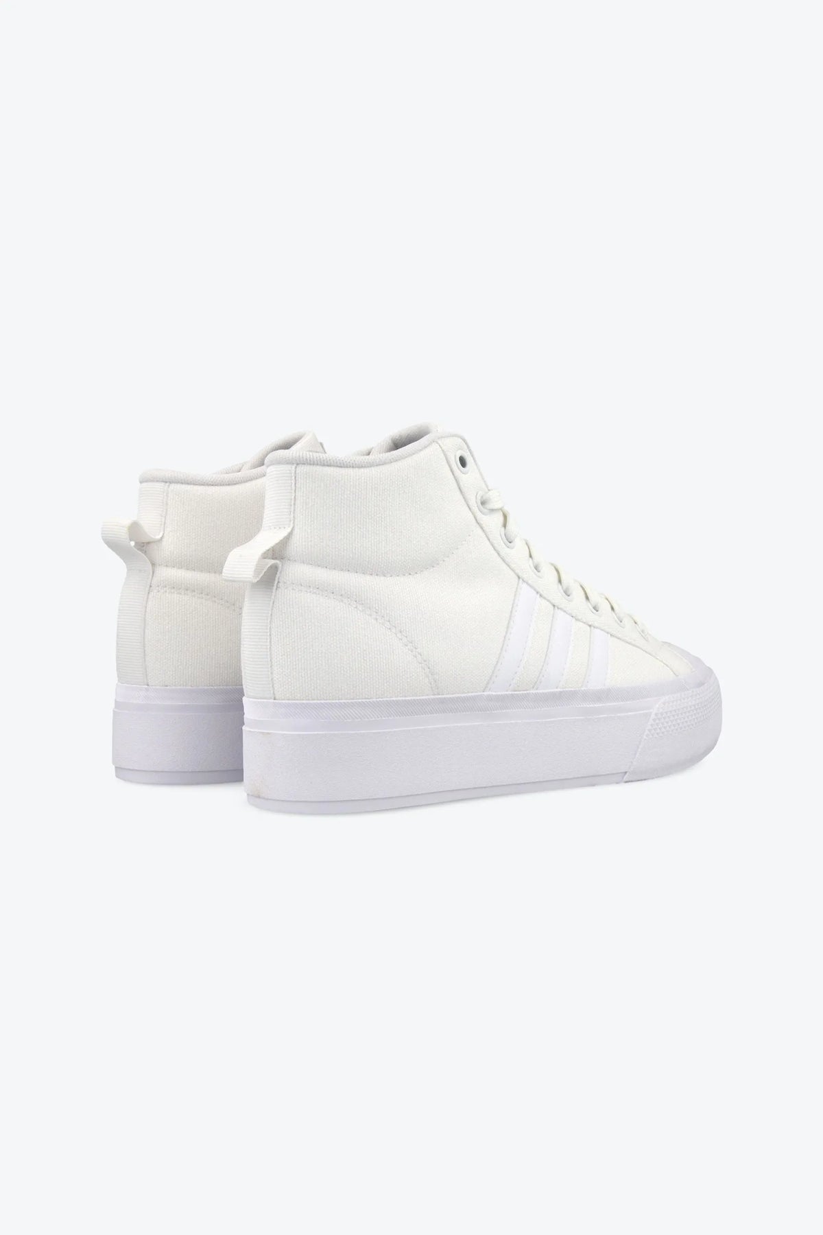 Adidas wmns bravada 2.0 platform mid triple IE2316