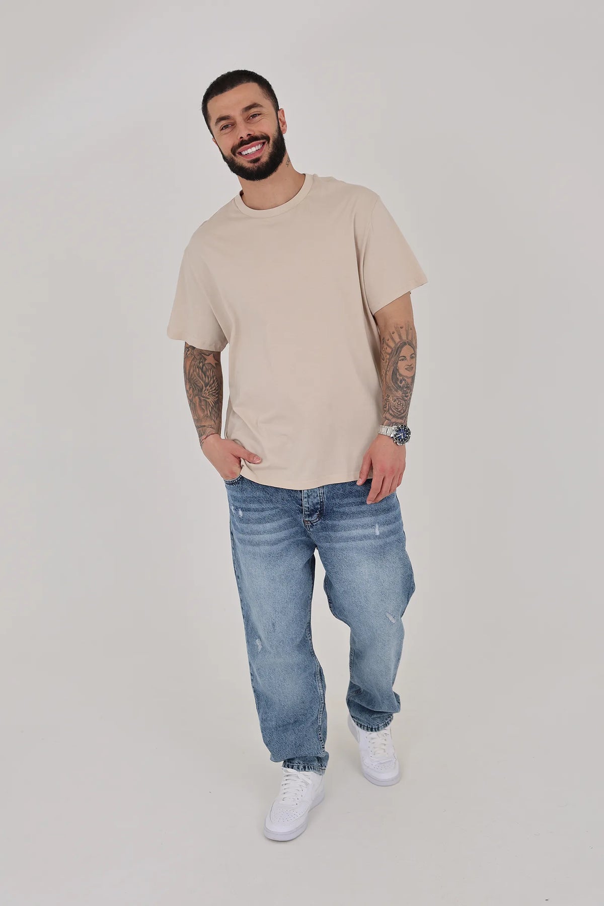 Maice under shirt
