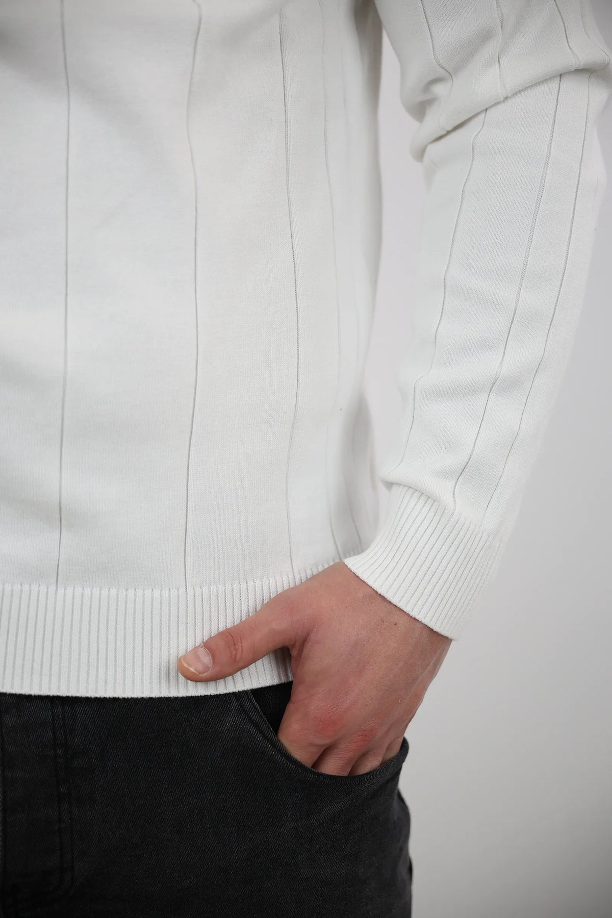 Xhemper vertical stripe sweater