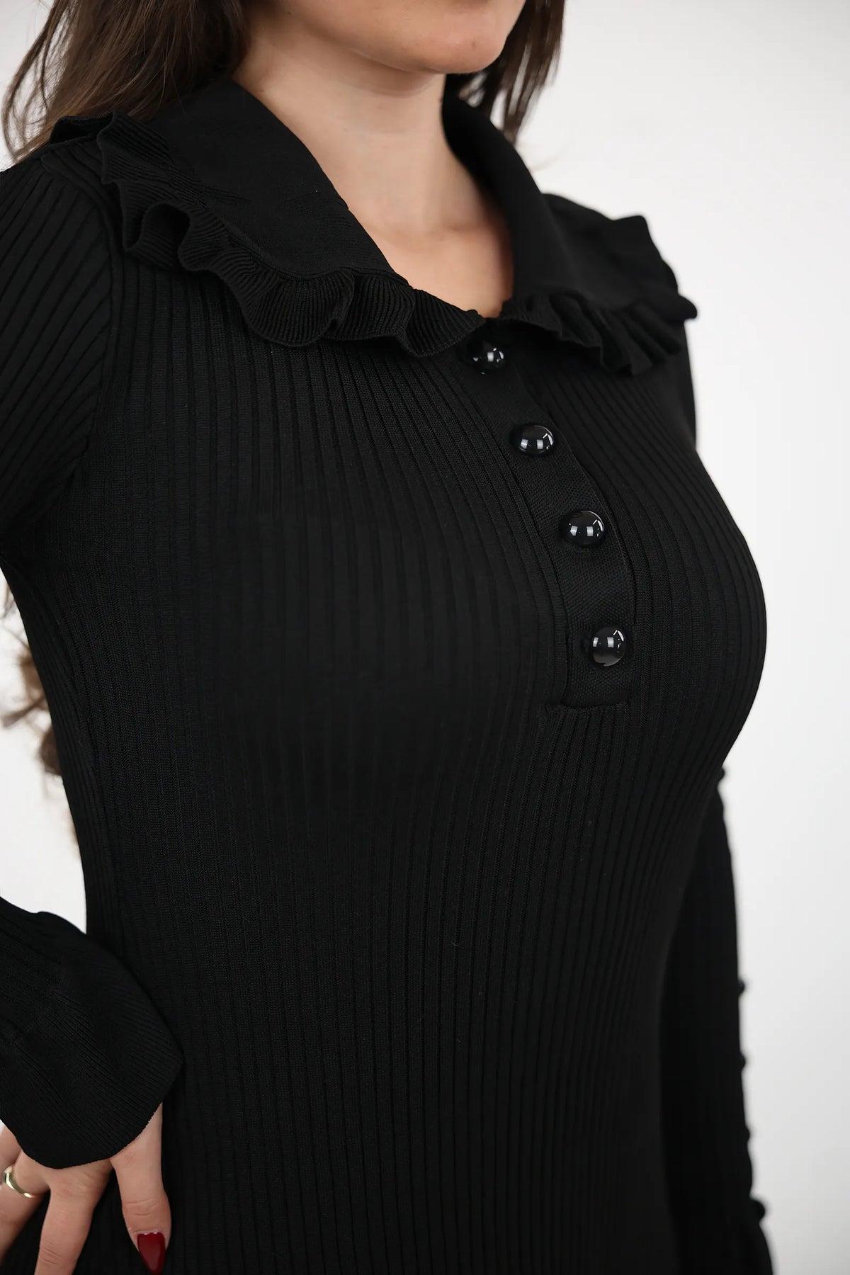Fustan knit ruffle