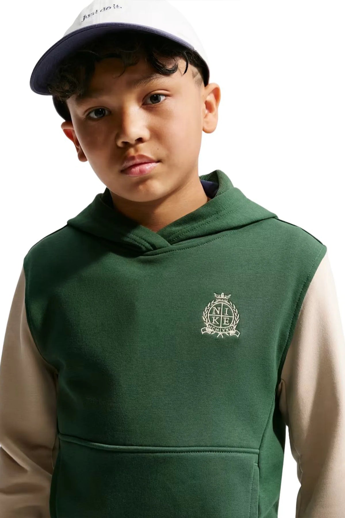 Duks nike sportswear club big kids' french terry IV5263-010