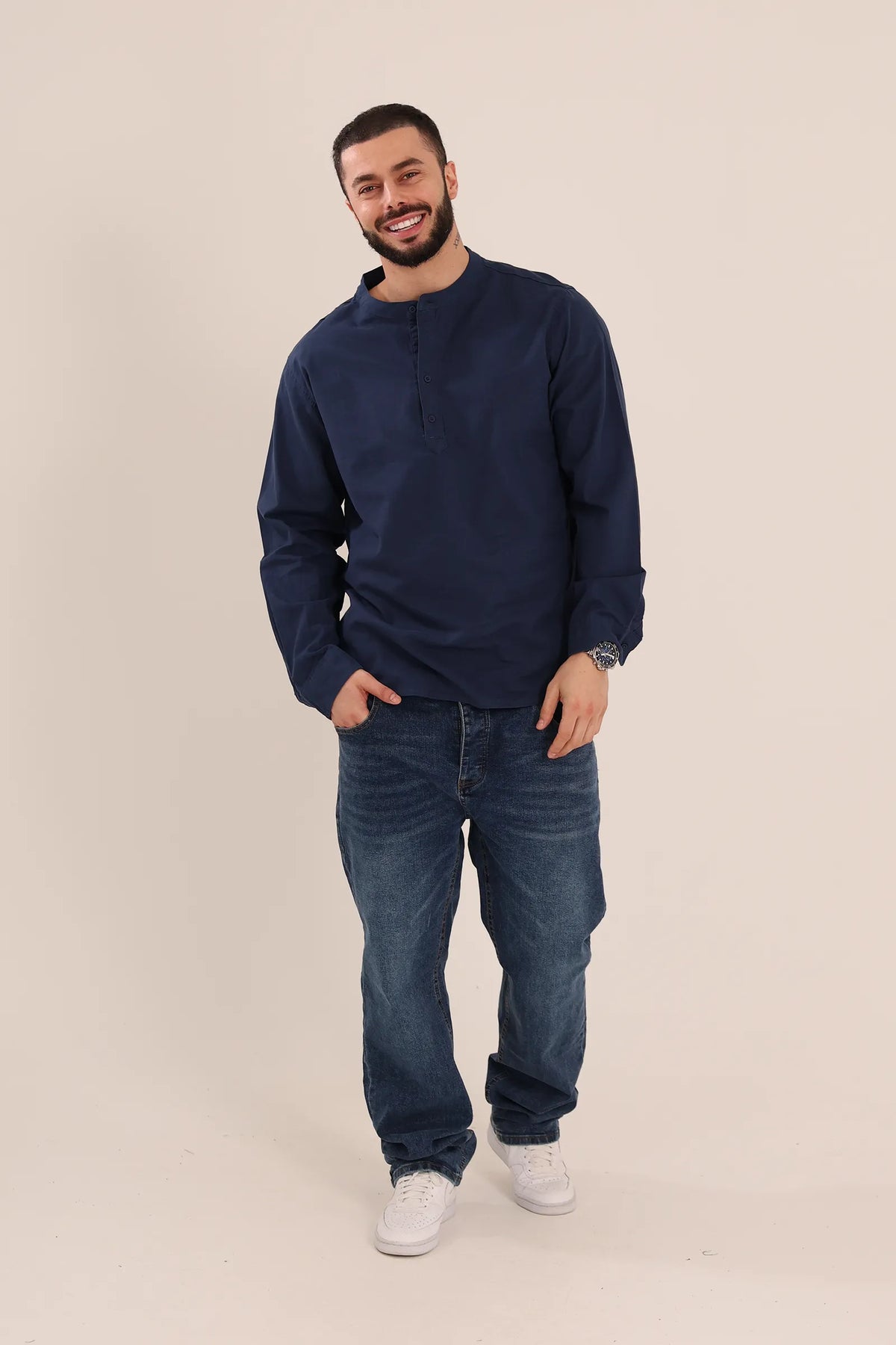 Kemishe Collar Popover