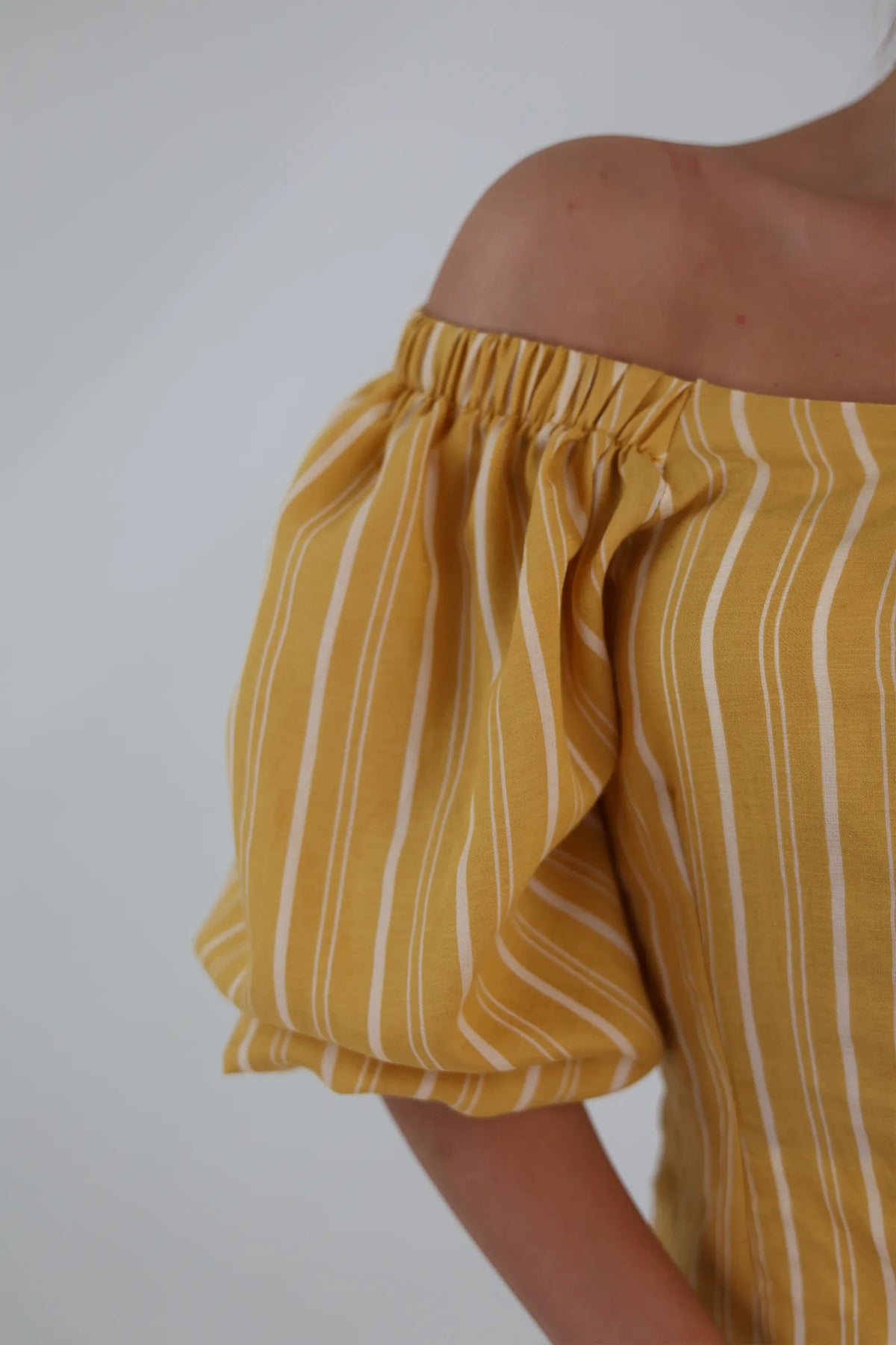 Kemishe yellow striped