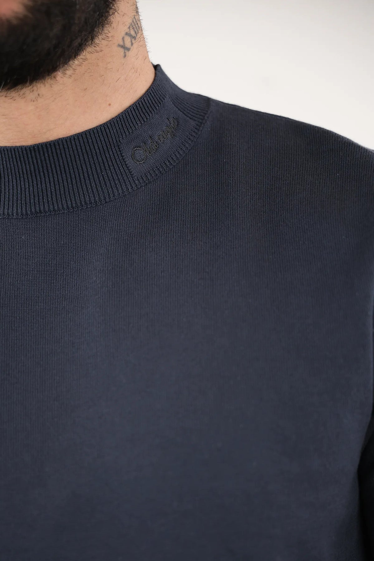 Bluze minimalist