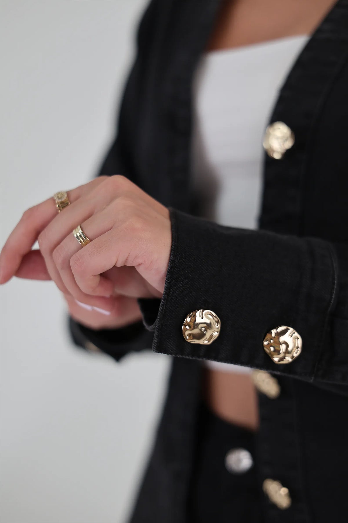 Jakne gold metallic buttons