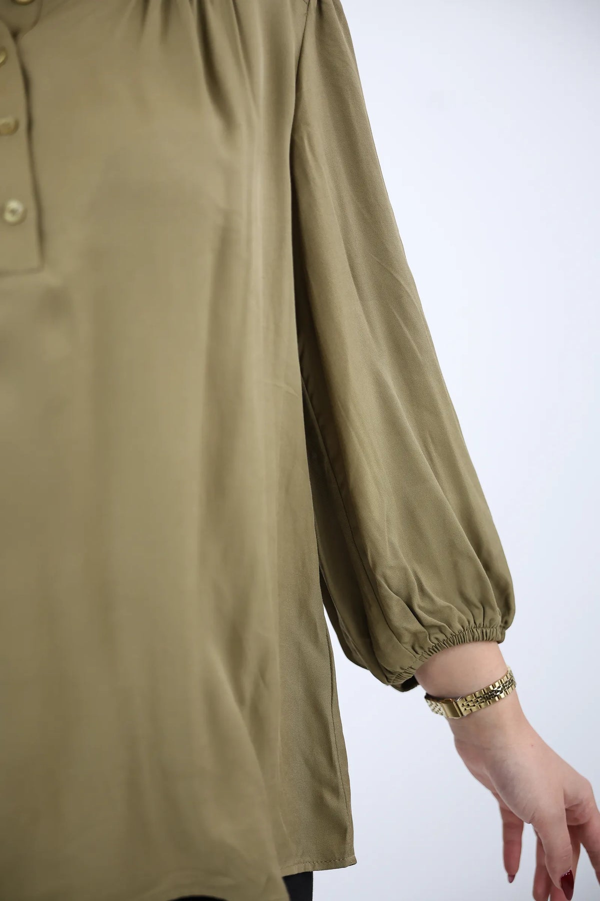 Kemishe mandarin collar