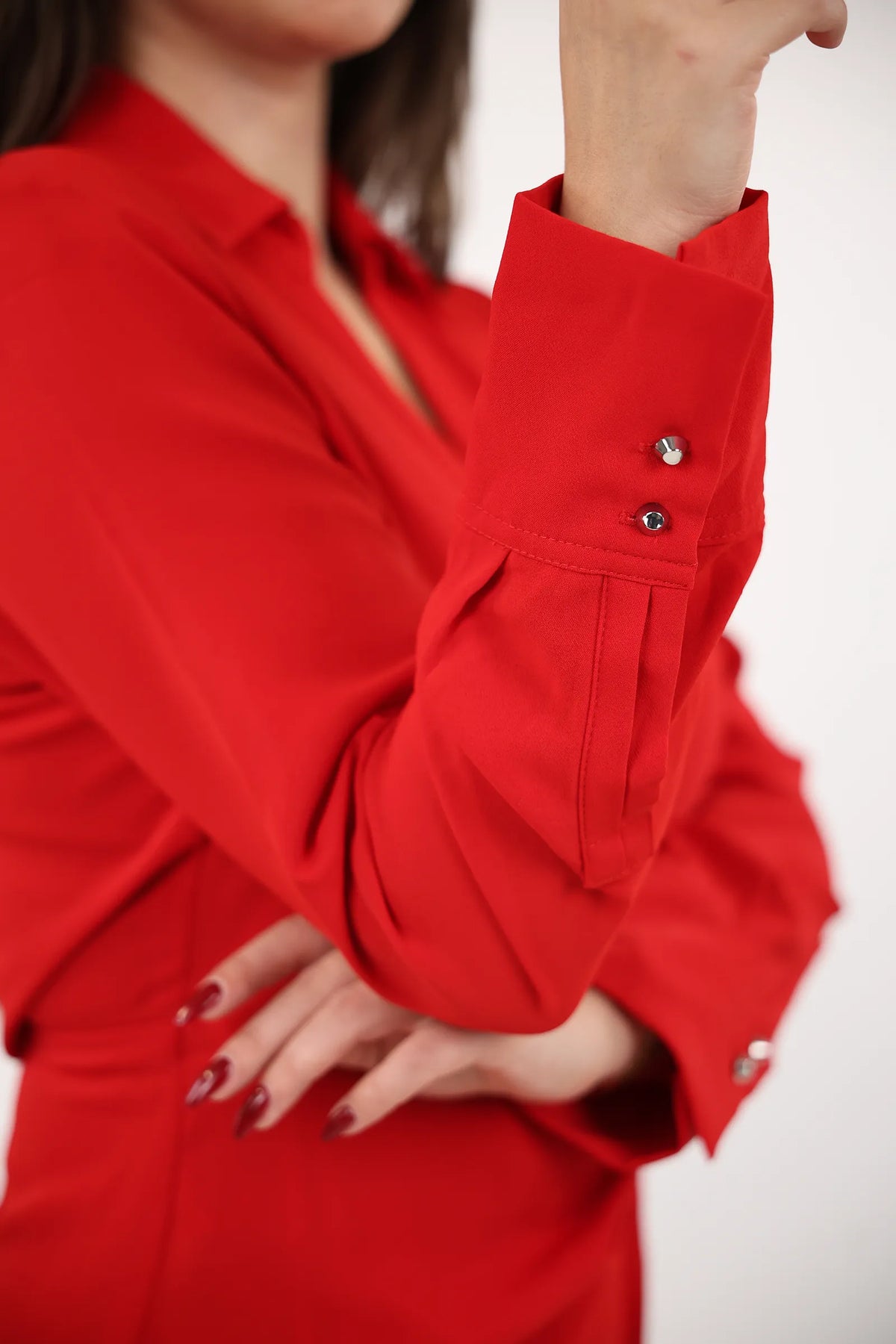 Fustan slit detail