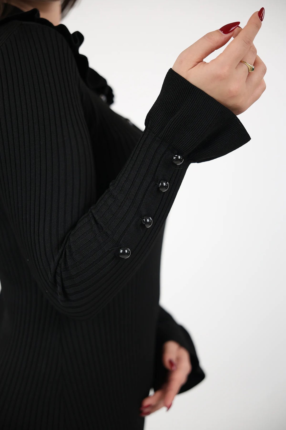 Fustan knit ruffle