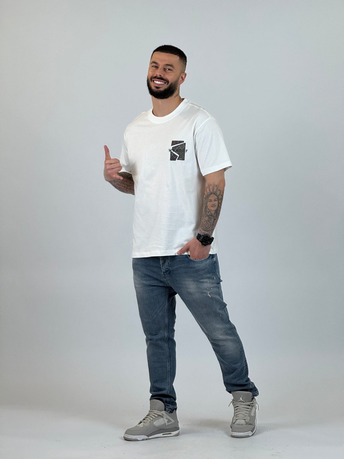 Maice graphic tee
