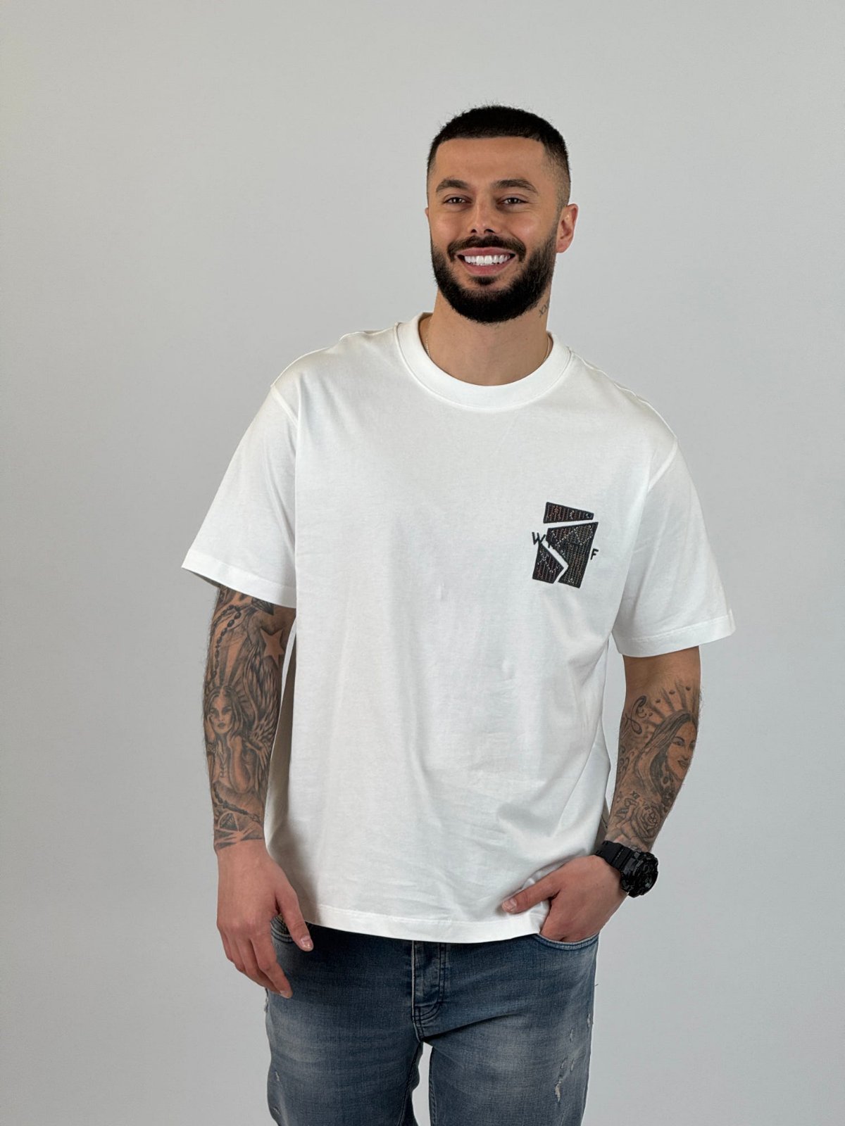 Maice graphic tee