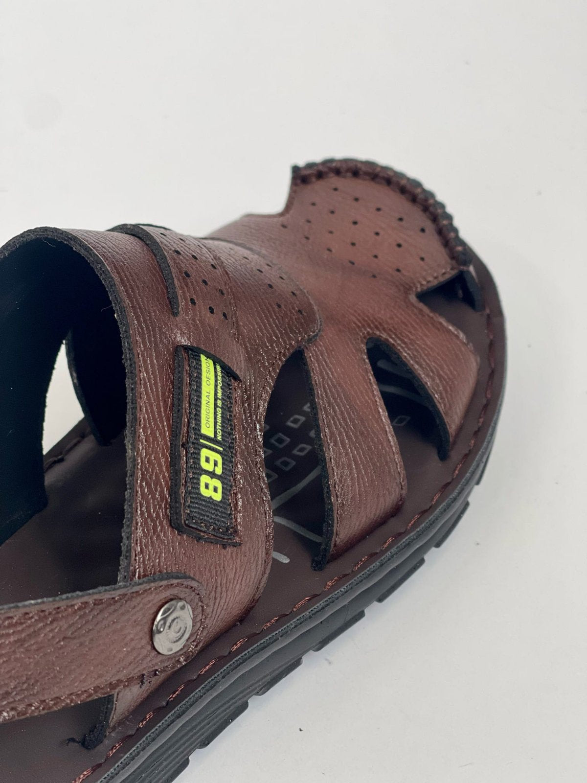 Sandale  closed toe